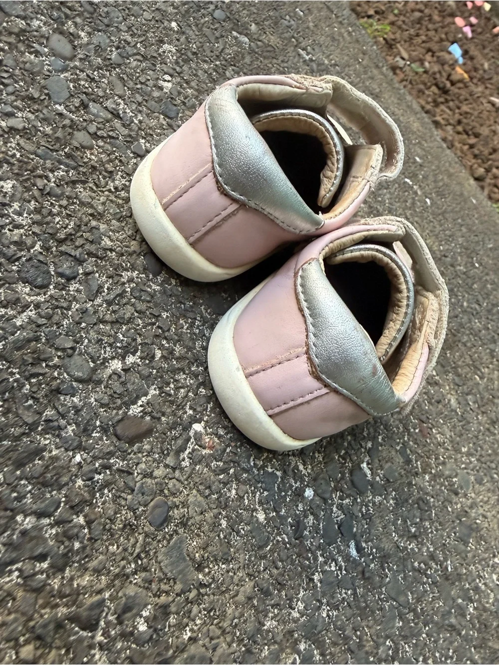 Kids Pink Velcro Sneakers‎